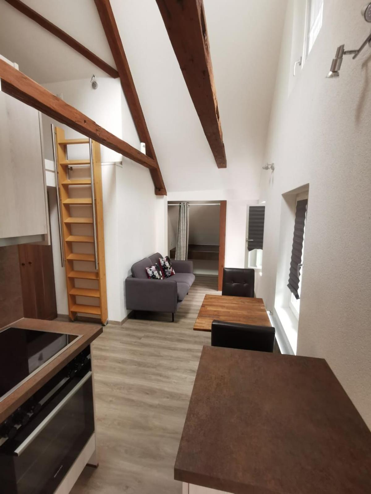 Krone Apartment *